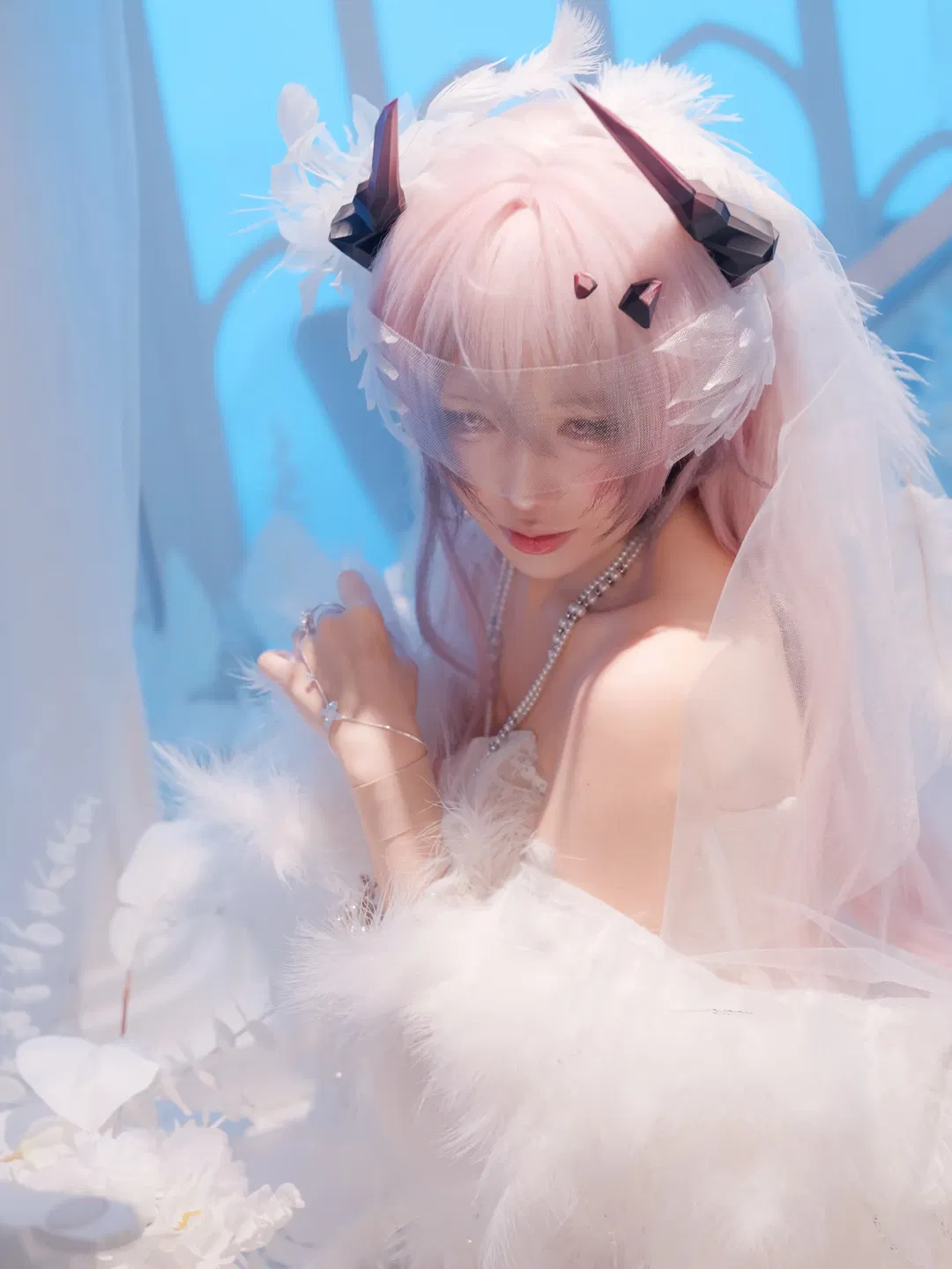 【特蕾西娅cos】明日方舟纯白羽翼婚纱造型 - 第 2 张