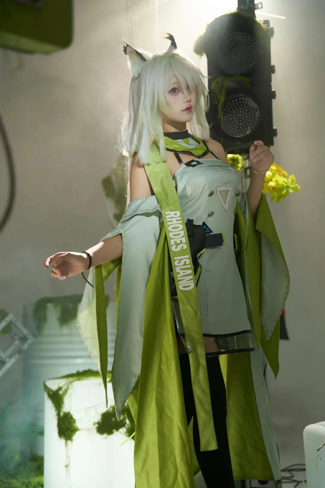 【凯尔希思衡托cos】明日方舟里的绿意废土风棚拍 - 第 4 张