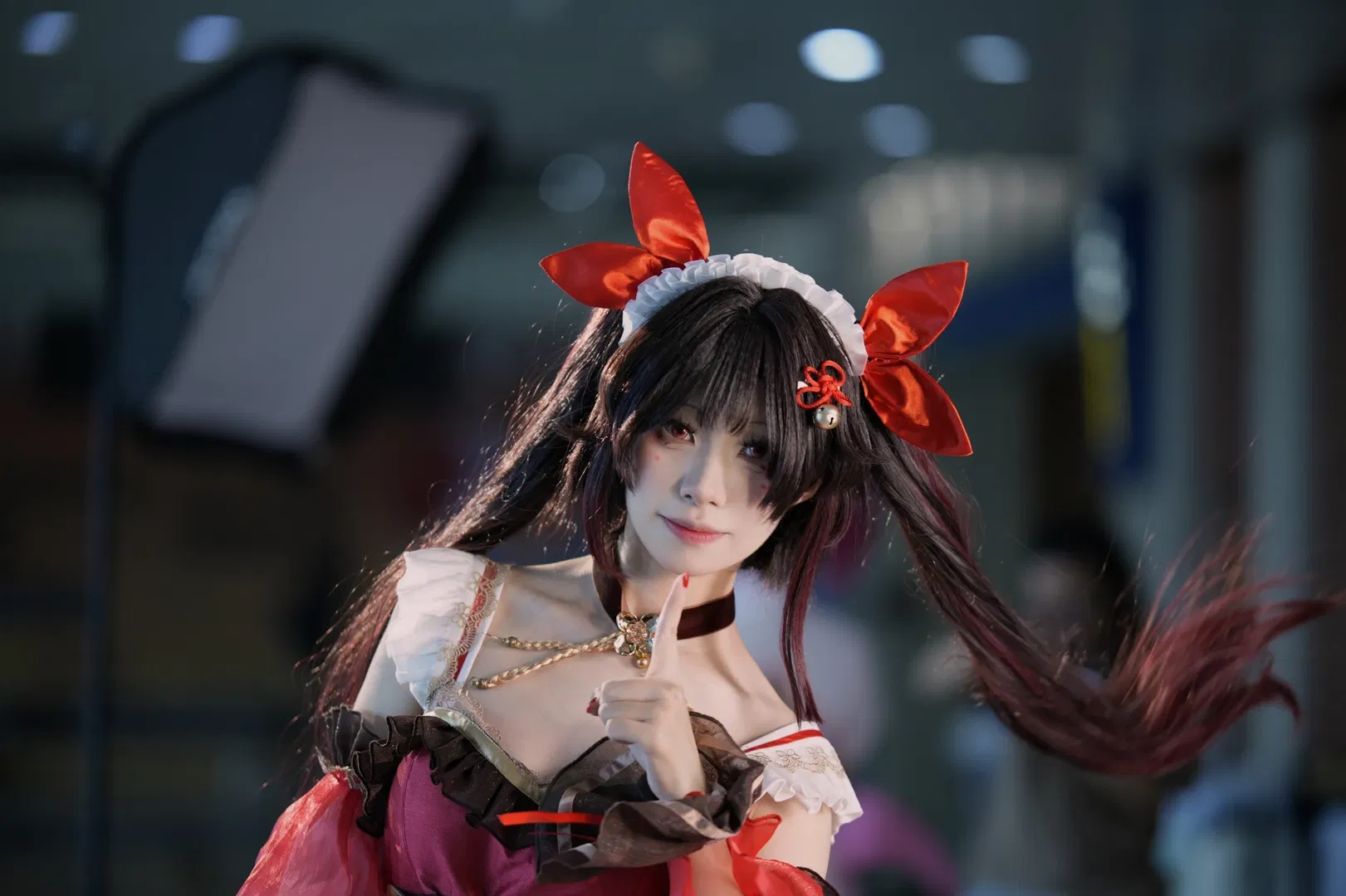 【花火cos】漫展上的红黑和风女仆造型 - 第 2 张