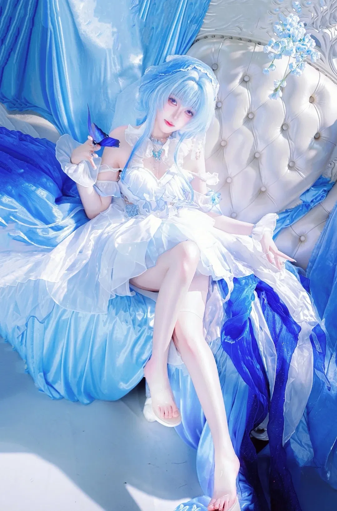 【守岸人cos】鸣潮守岸人花海蓝纱氛围感正片 - 第 1 张