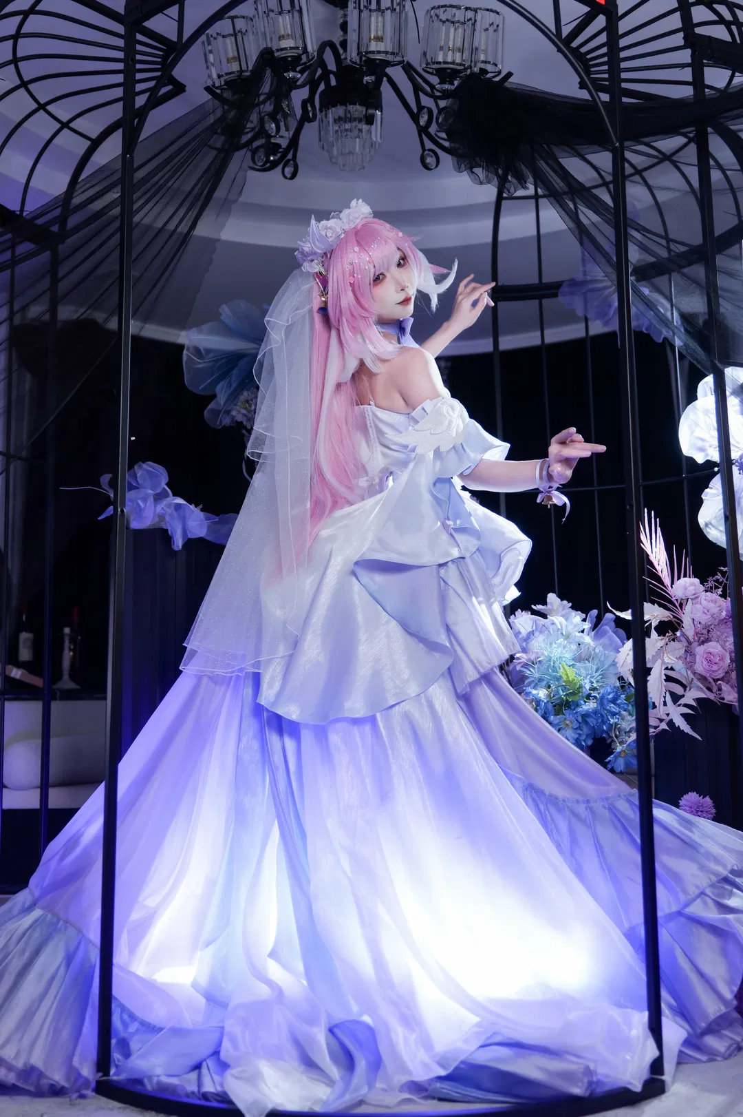 【爱莉希雅cos】崩坏3花间颂歌花嫁造型的笼中梦幻拍摄 - 第 7 张