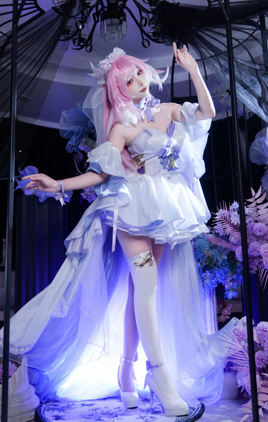 【爱莉希雅cos】崩坏3花间颂歌花嫁造型的笼中梦幻拍摄 - 第 9 张