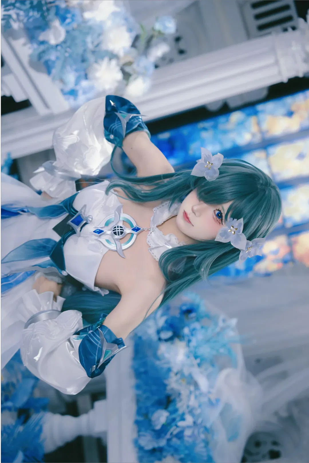 【沃雅妮莎cos】原神深海的歌者，花海與鏡面的唯美碰撞 - 第 5 張