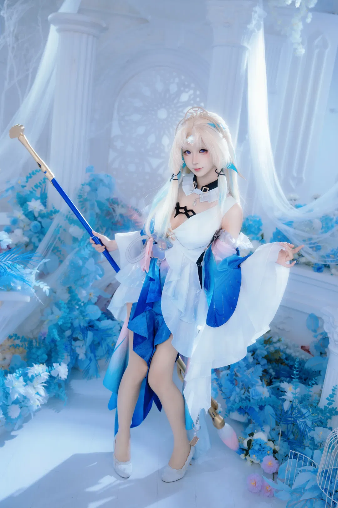 【真珠cos】崩坏星穹铁道 蓝白花海里的清冷圣洁感 - 第 5 张
