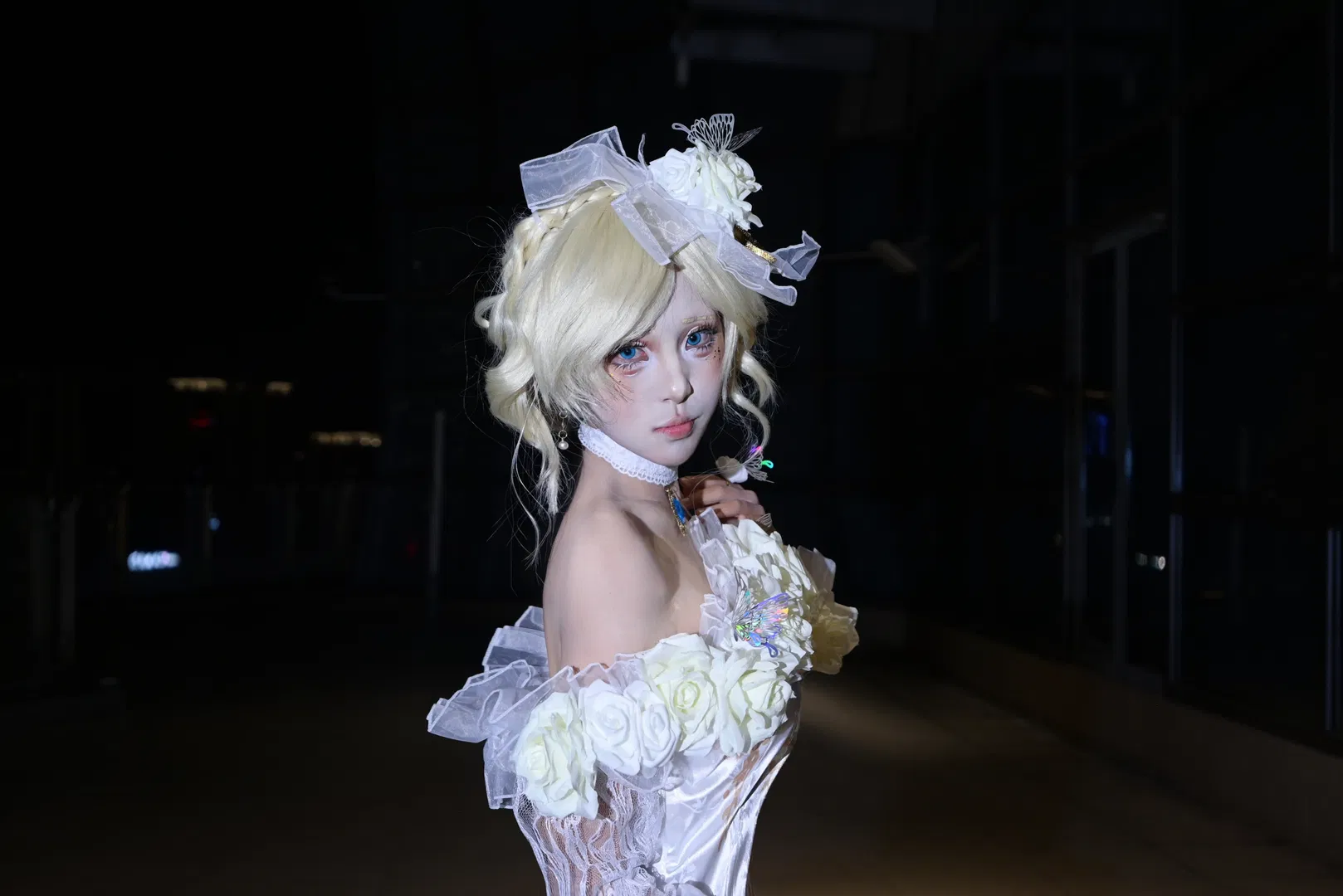 【调香师今夜不再cos】第五人格夜色下的白蕾丝与玫瑰 - 第 2 张
