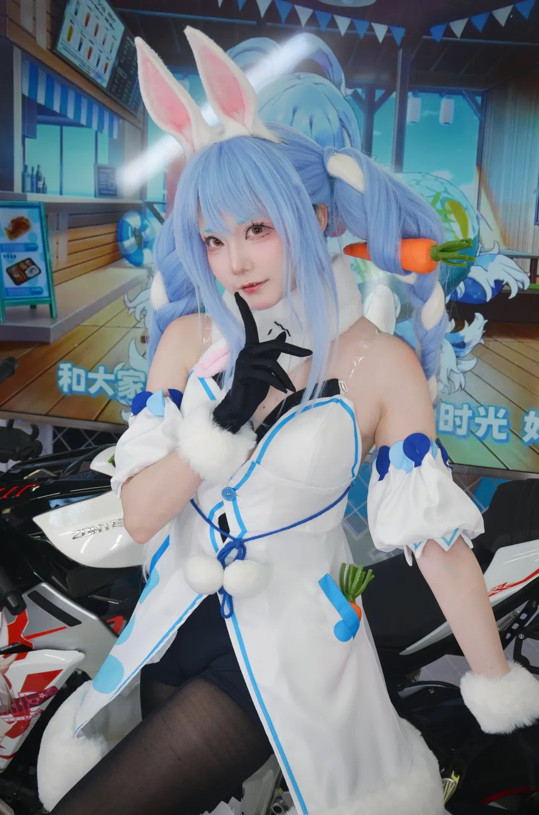 【兎田ぺこらコスプレ】ホロライブポップアップストアの愛らしいうさぎちゃん - 3 枚目