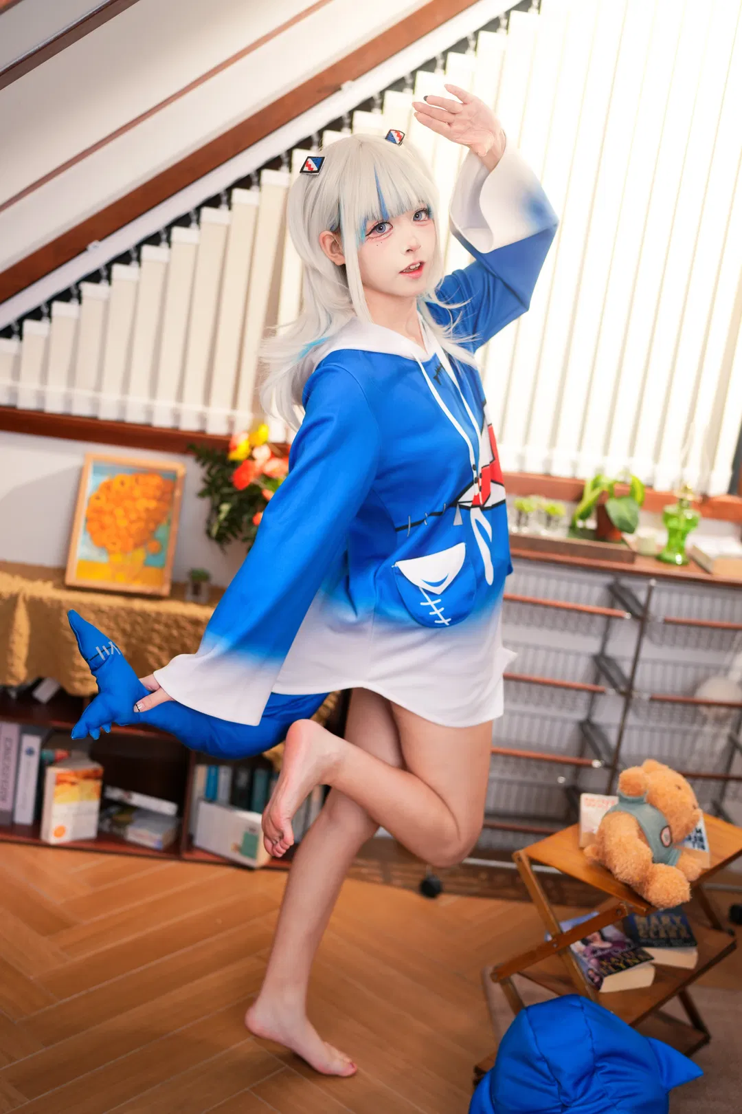【gura cos】藍色鯊魚衛衣的日常出片記錄 - 第 1 張