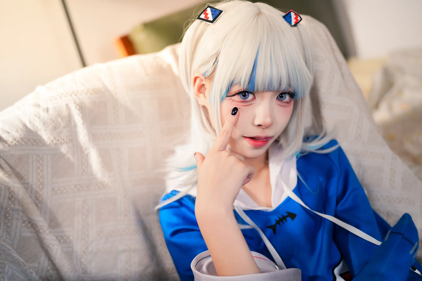 【gura cos】藍色鯊魚衛衣的日常出片記錄 - 第 8 張