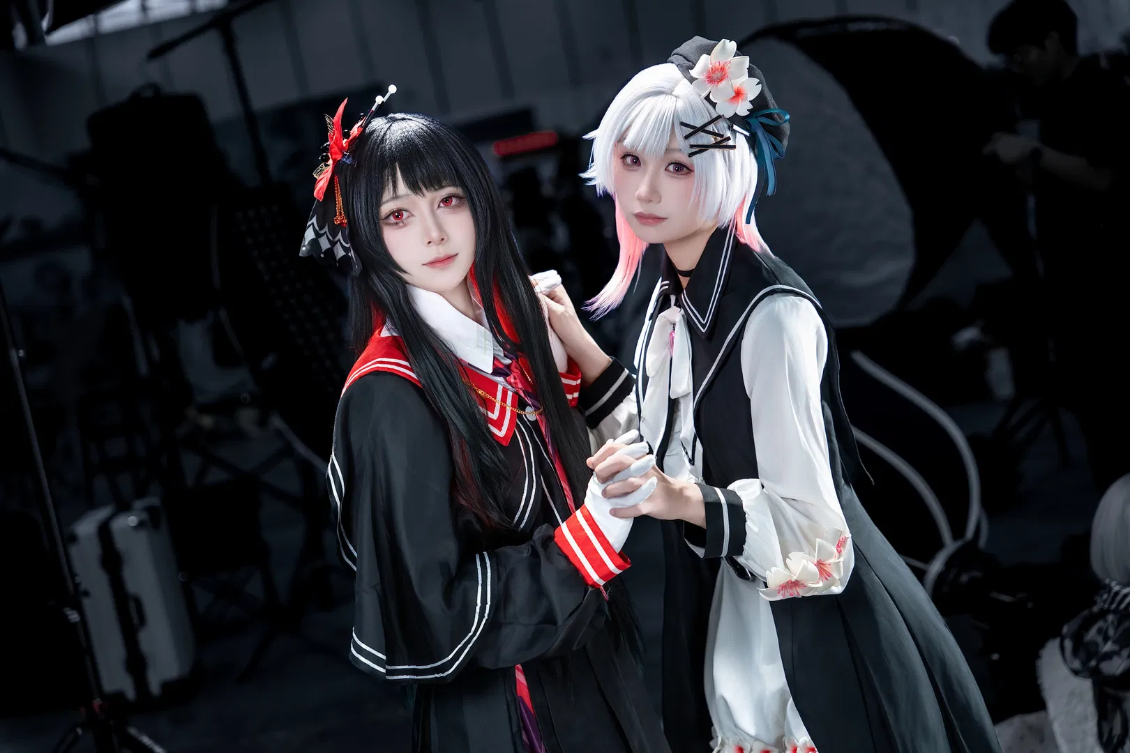 【艾瑪cos】明日方舟魔法少女的魔女審判雙人並肩 - 第 4 張