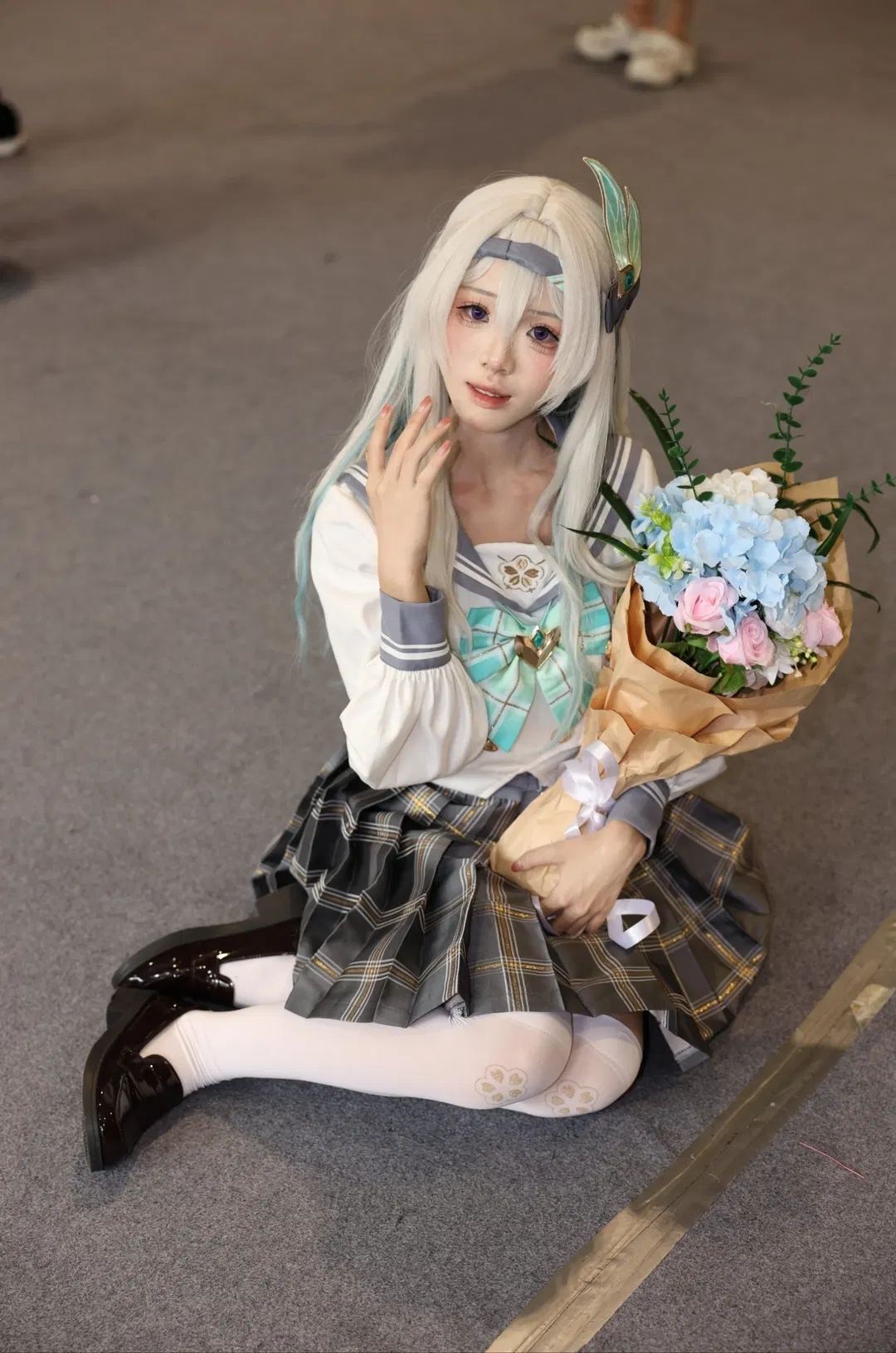 【流萤cos】穿着这套水手服真的会忍不住想捏捏自己的脸