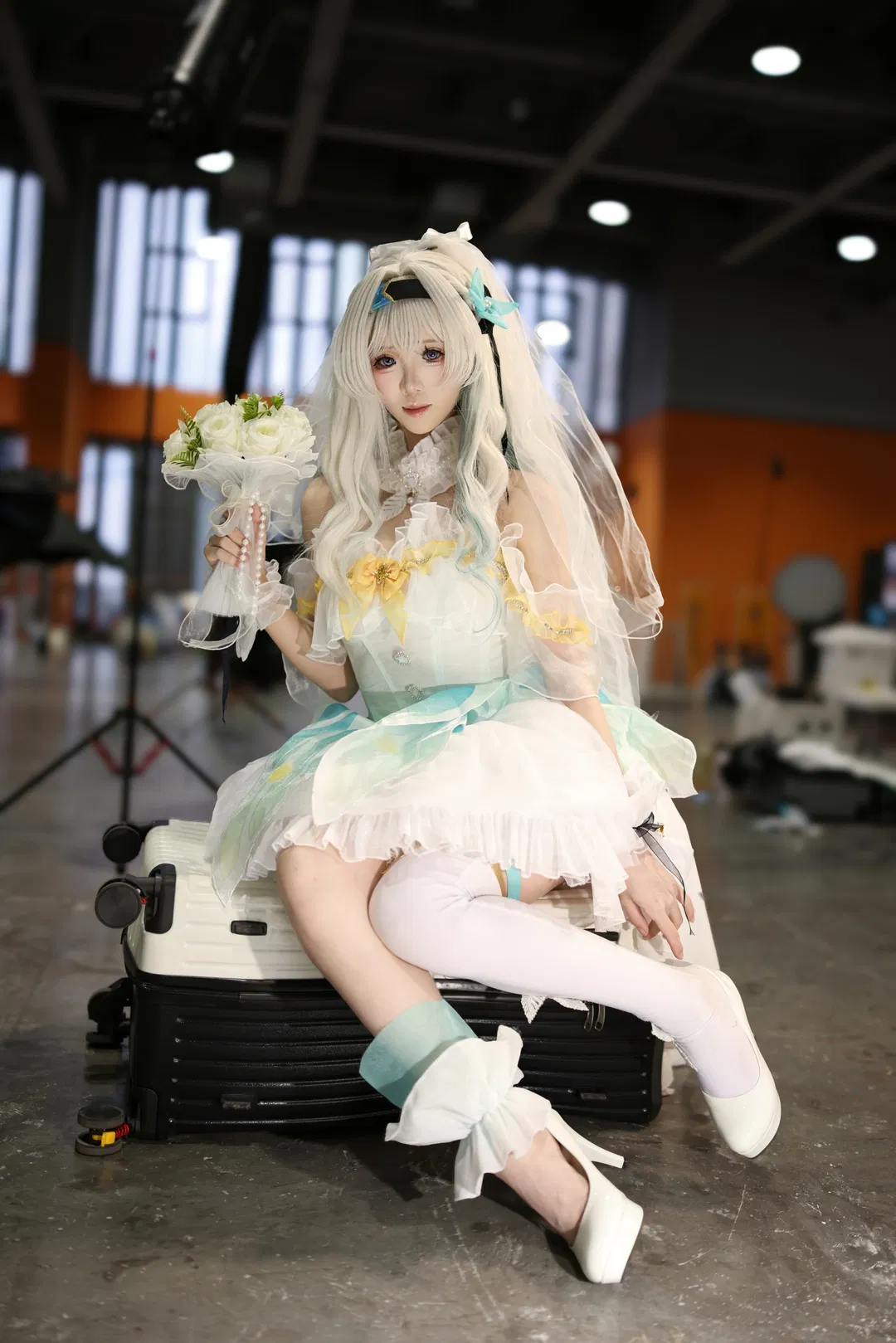 【流萤cos】崩坏星穹铁道 纯白花嫁与白丝细节 - 第 4 张