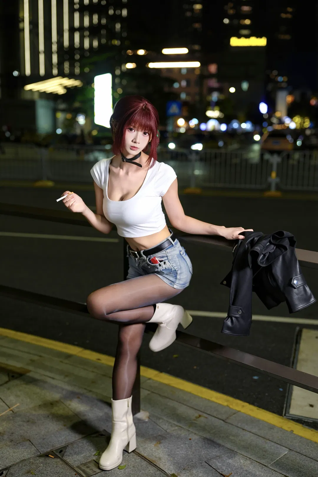 山田小姐cos 深夜便利店後門的吸菸街拍 - 第 1 張