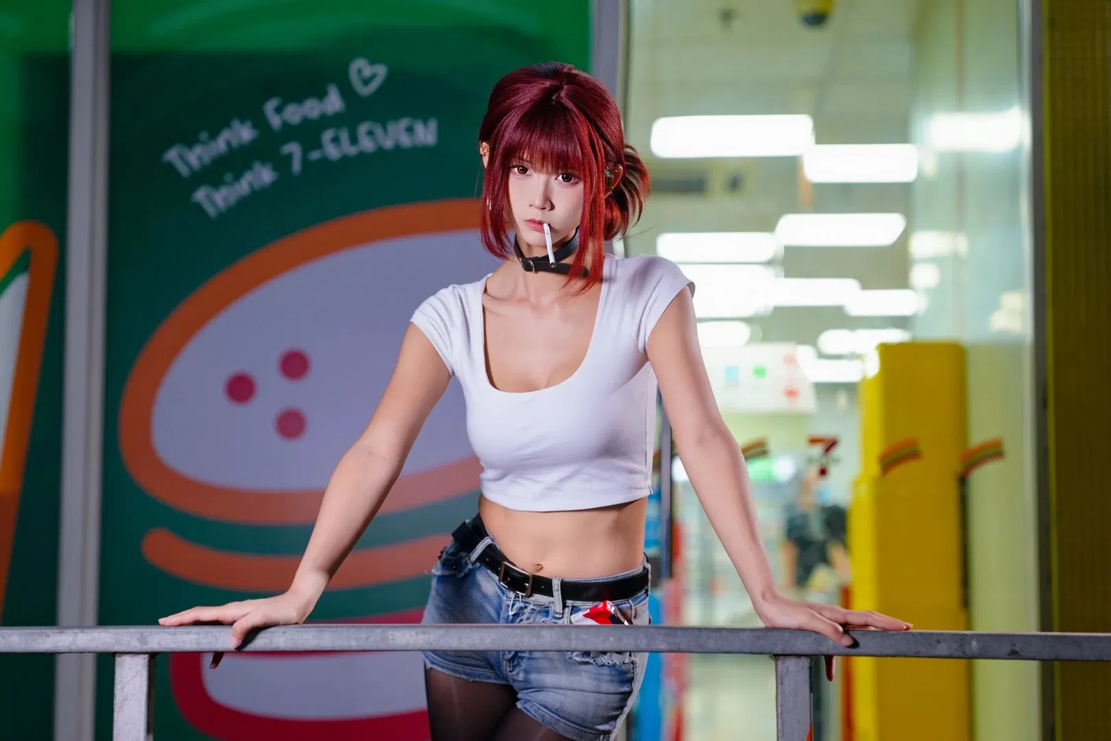 山田小姐cos 深夜便利店後門的吸菸街拍 - 第 8 張