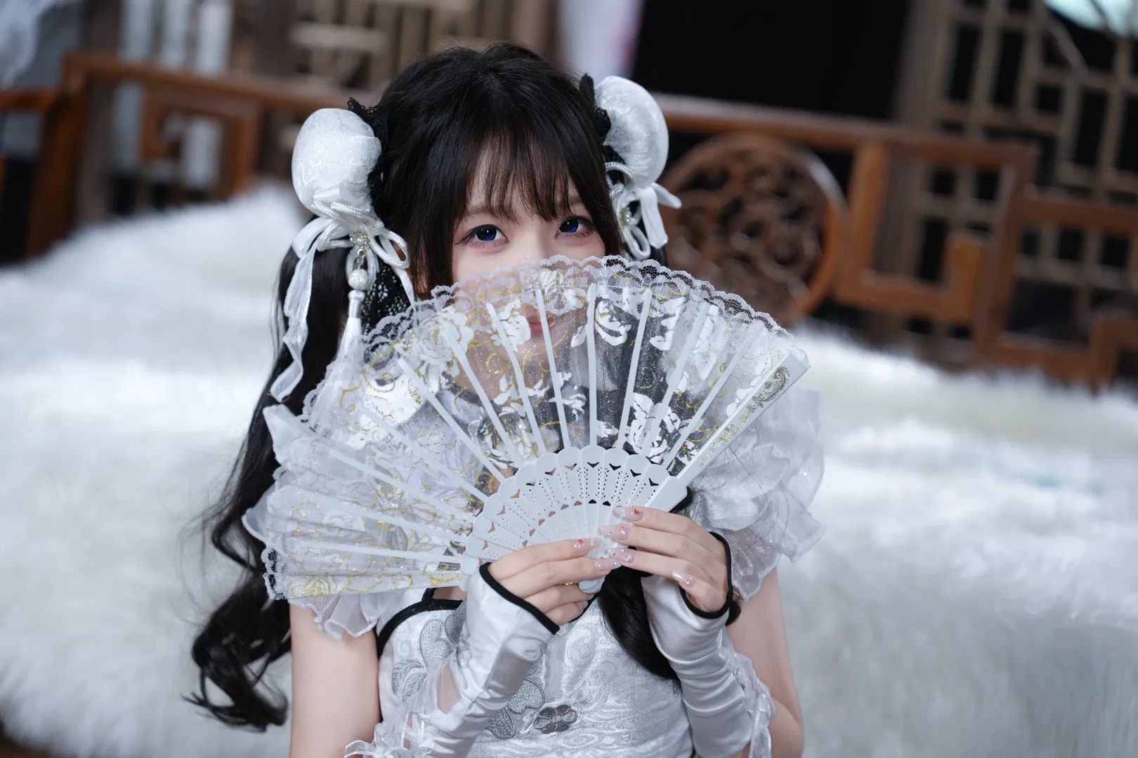 【殷紫萍cos】永劫无间玉髓冰心，白丝持剑的飒爽江湖 - 第 17 张