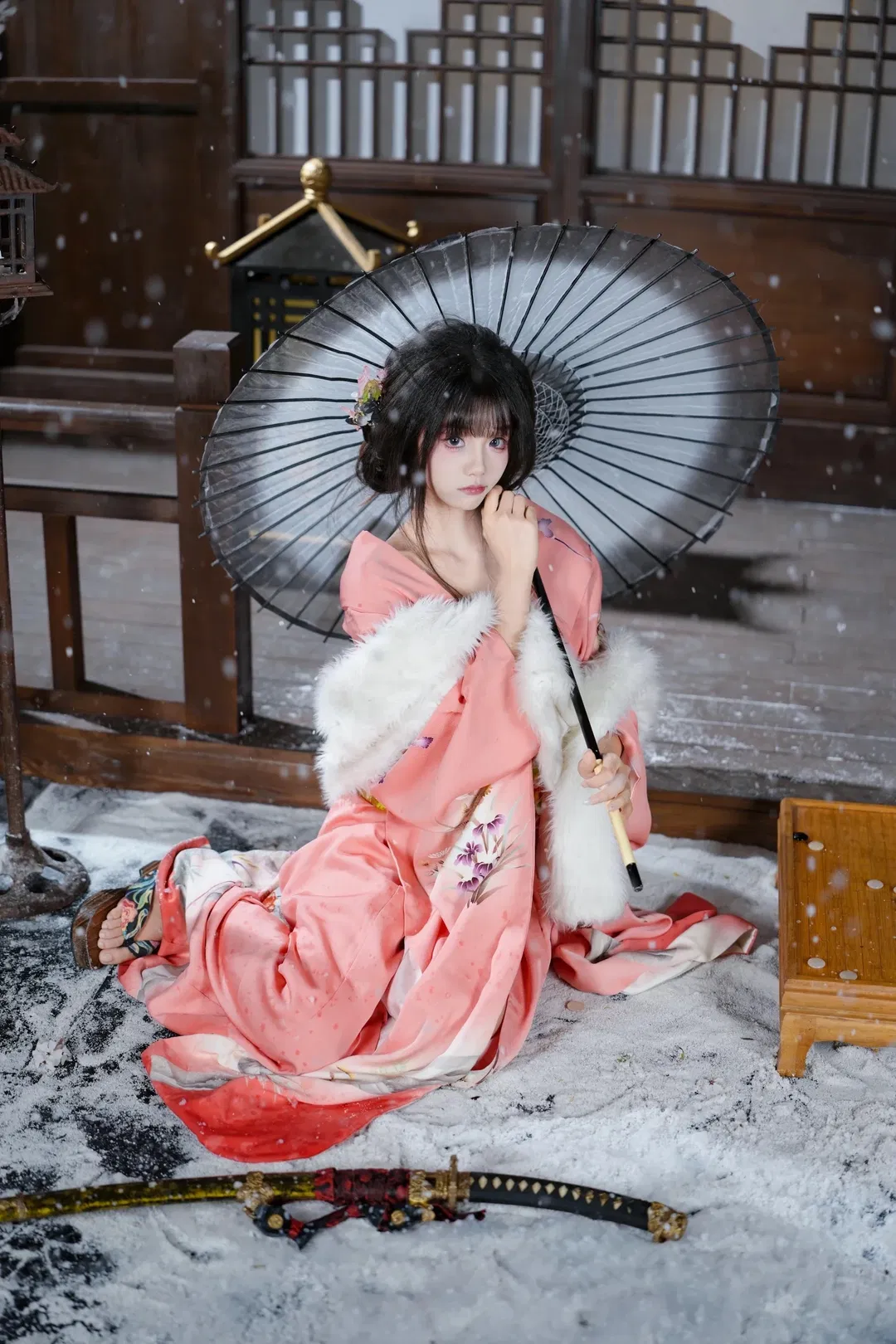 粉衣木屐雪中獨行，這套和風古裝寫真的清冷感拉滿 - 第 15 張