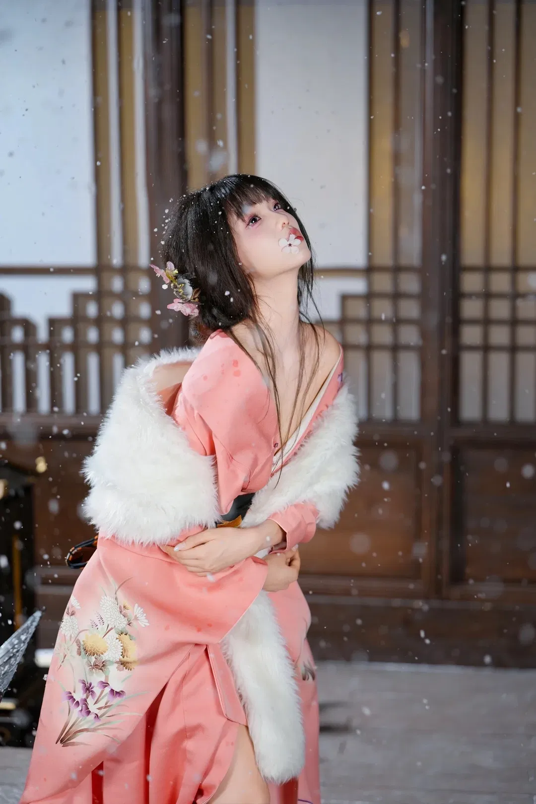 粉衣木屐雪中獨行，這套和風古裝寫真的清冷感拉滿 - 第 2 張