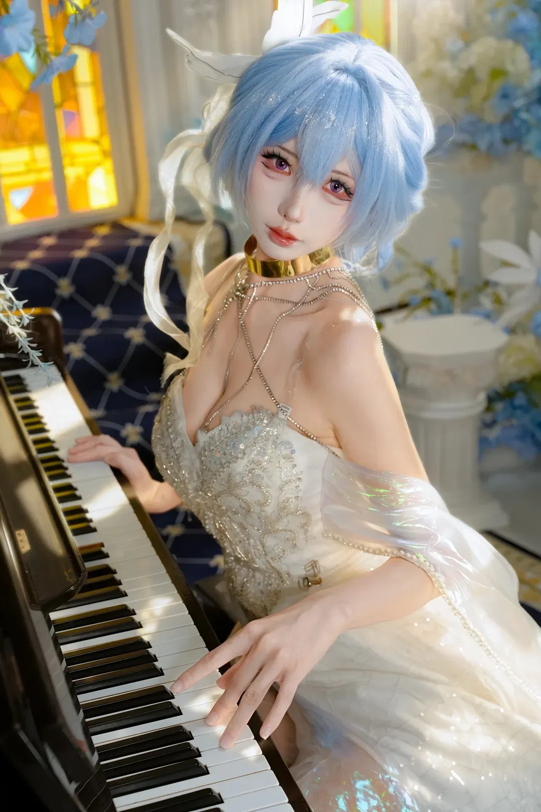 【守岸人cos】鸣潮守岸人，彩窗与钢琴前的光影记录 - 第 10 张
