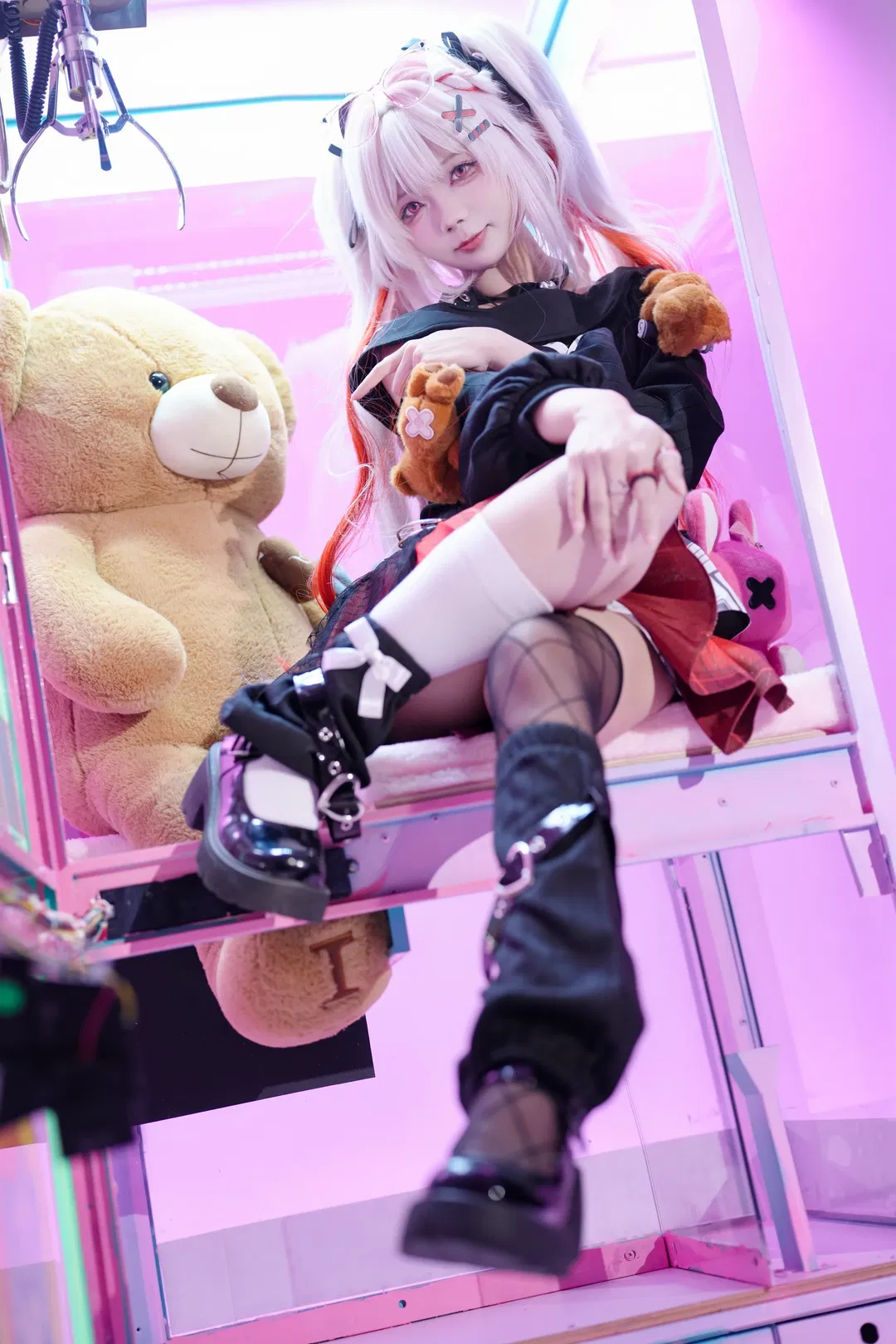 【火花cos】崩坏星穹铁道里的粉黑甜酷少女 - 第 4 张
