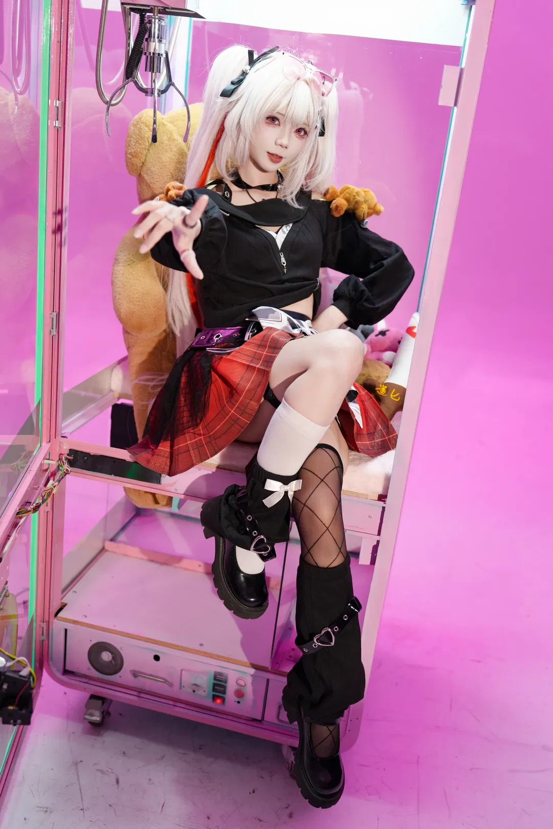 【火花cos】崩坏星穹铁道里的粉黑甜酷少女 - 第 8 张