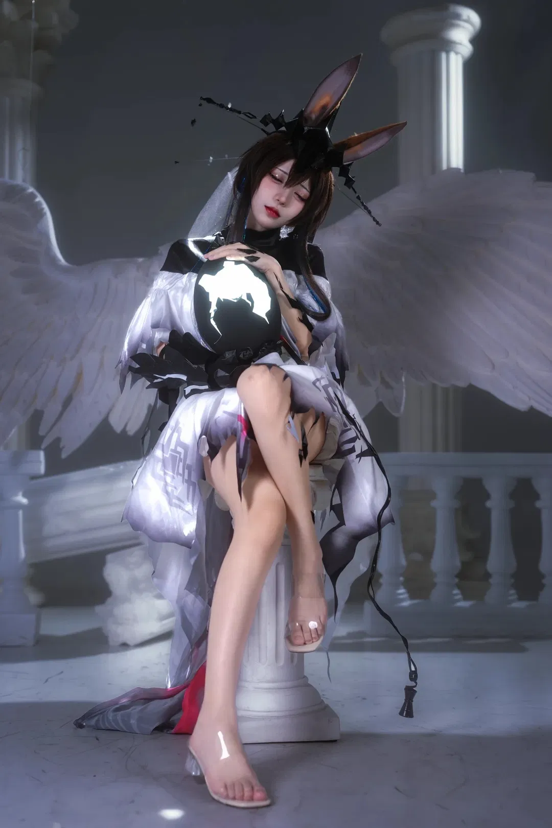 【魔王·阿米婭cos】黑冠之下的純白與碎裂