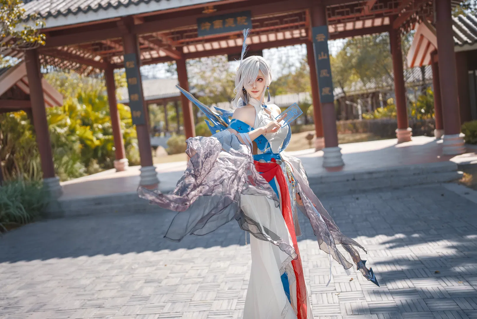 【申鹤cos】原神 心无杂念方可超然，红绳系住的不只是执念 - 第 3 张