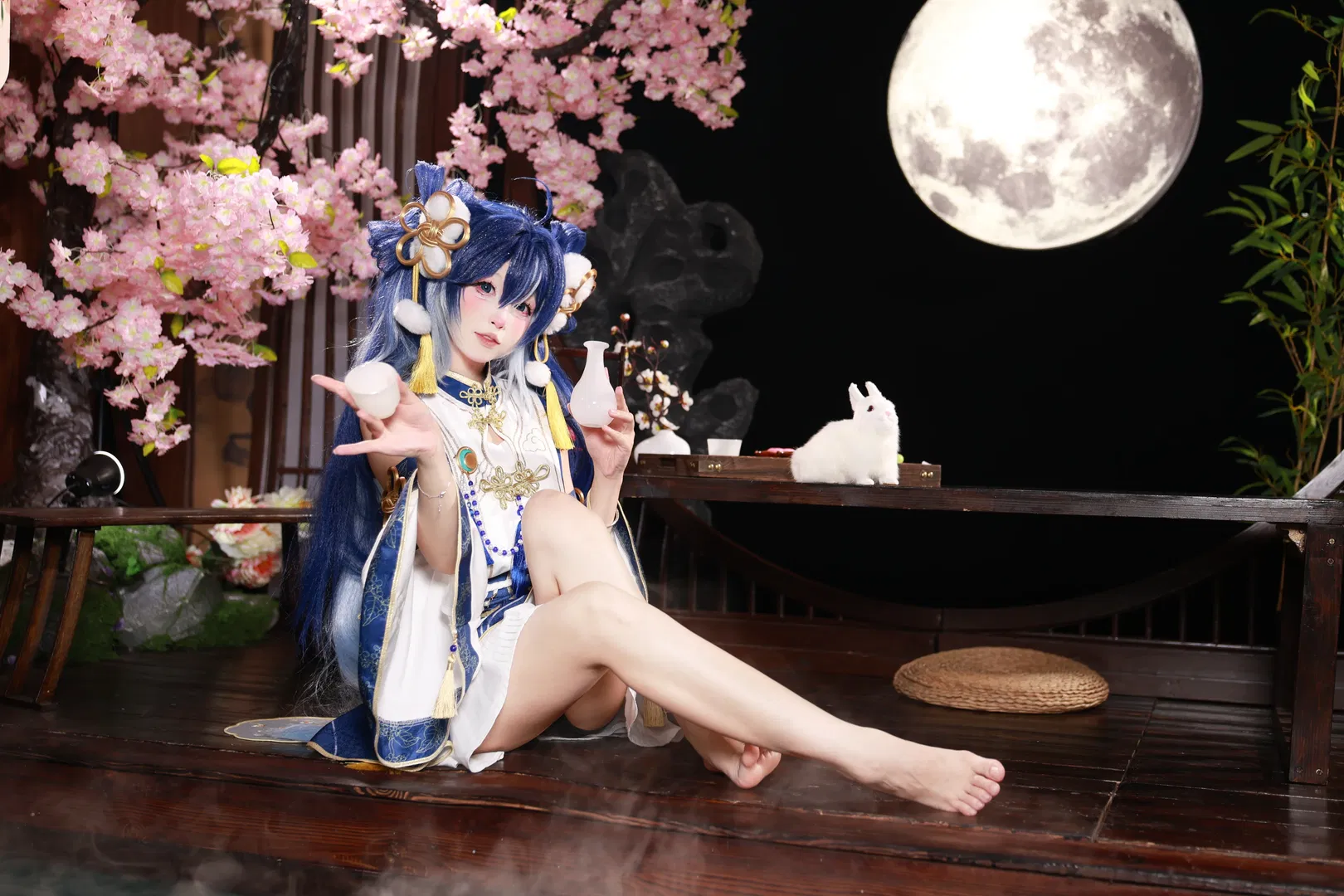 【尤诺cos】鸣潮满月之夜，樱花水畔的静谧时刻 - 第 2 张