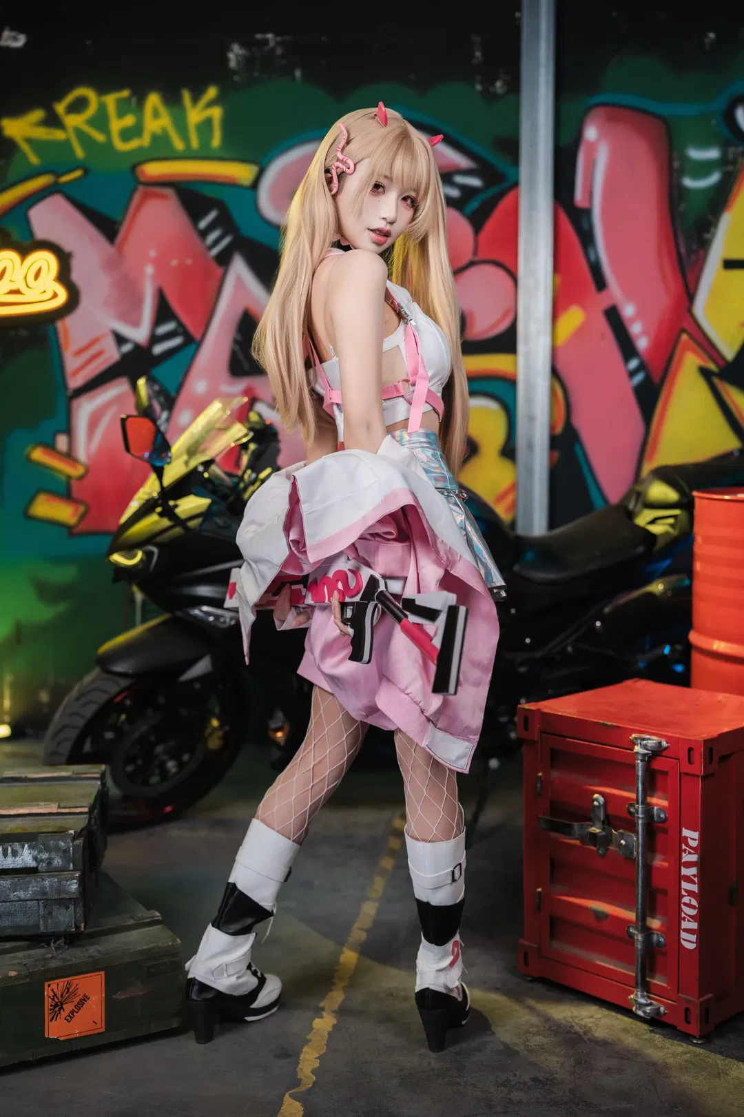 【毒蛇cos】胜利女神NIKKE 街头机车风格拍摄分享 - 第 1 张