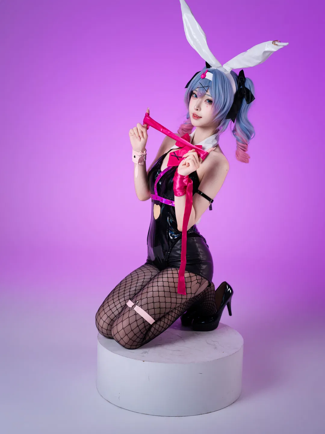 【初音未来cos】兔子洞系列最终章，白棚光影下的质感呈现 - 第 2 张