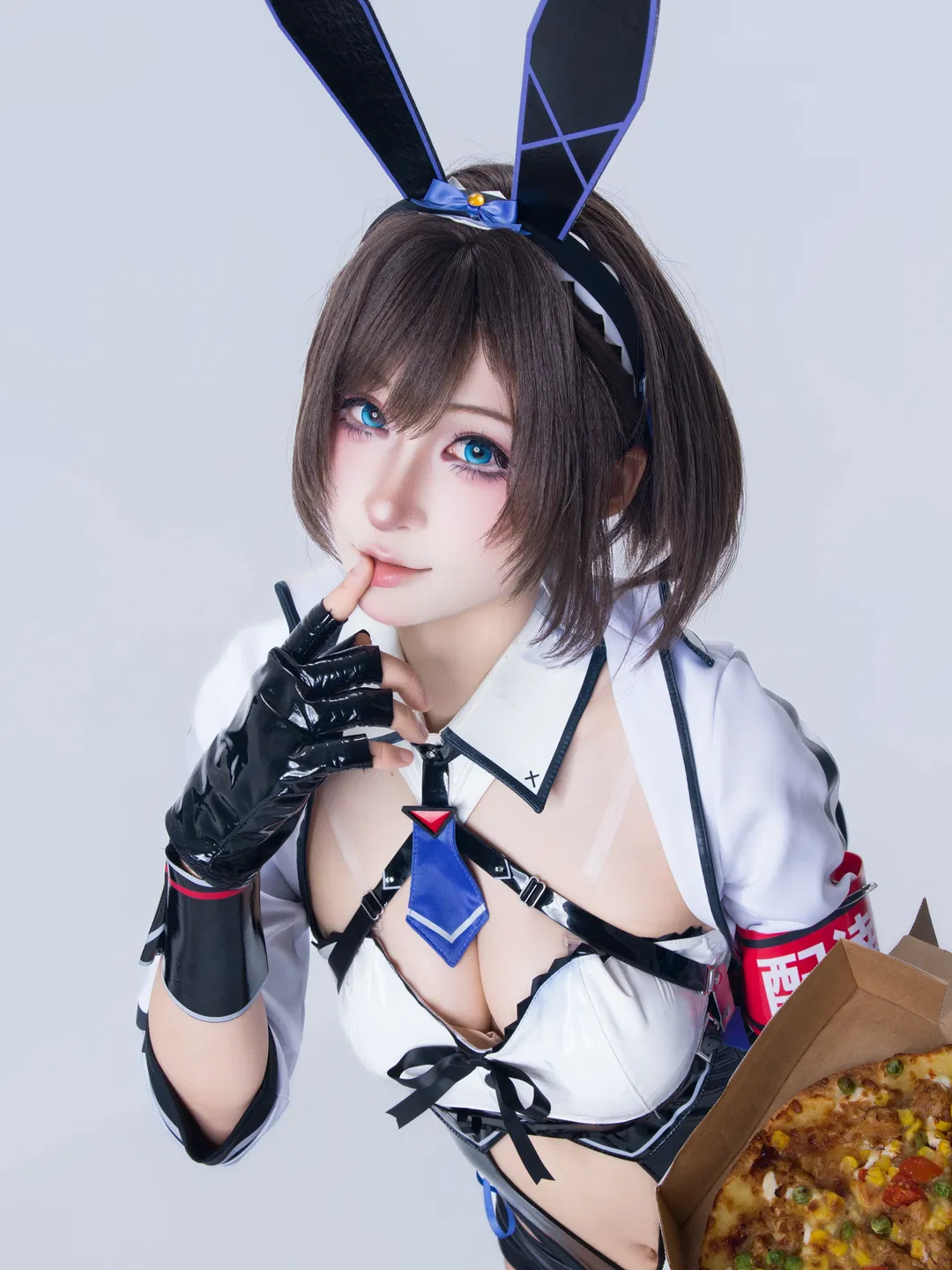 外賣兔小葵cos 外賣員與兔女郎的結合 - 第 1 張