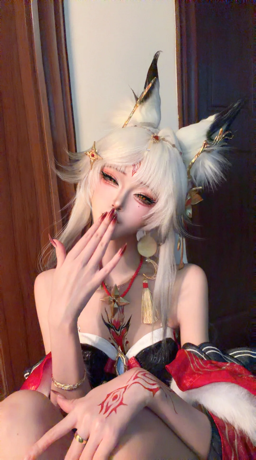 【心月狐cos】鸣潮：献给失败者的吻 - 第 1 张