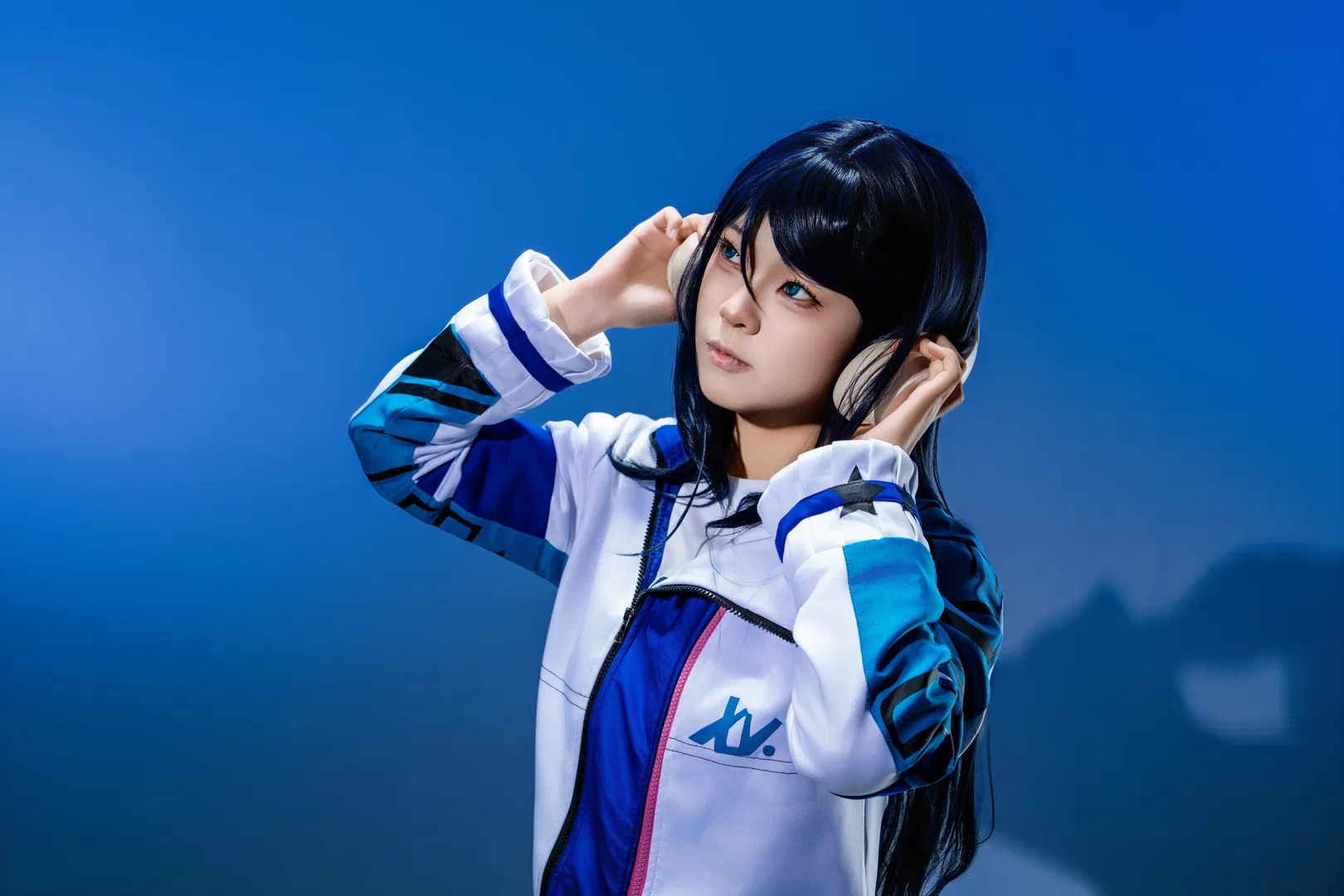 【星乃一歌cos】世界計劃藍白運動服影棚拍攝記錄 - 第 1 張