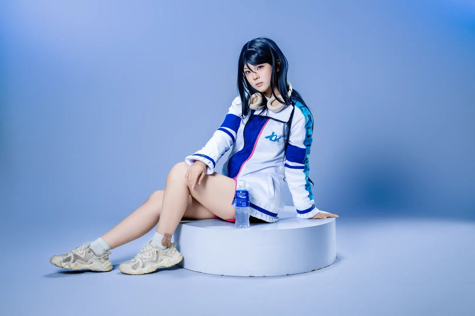 【星乃一歌cos】世界計劃藍白運動服影棚拍攝記錄 - 第 6 張