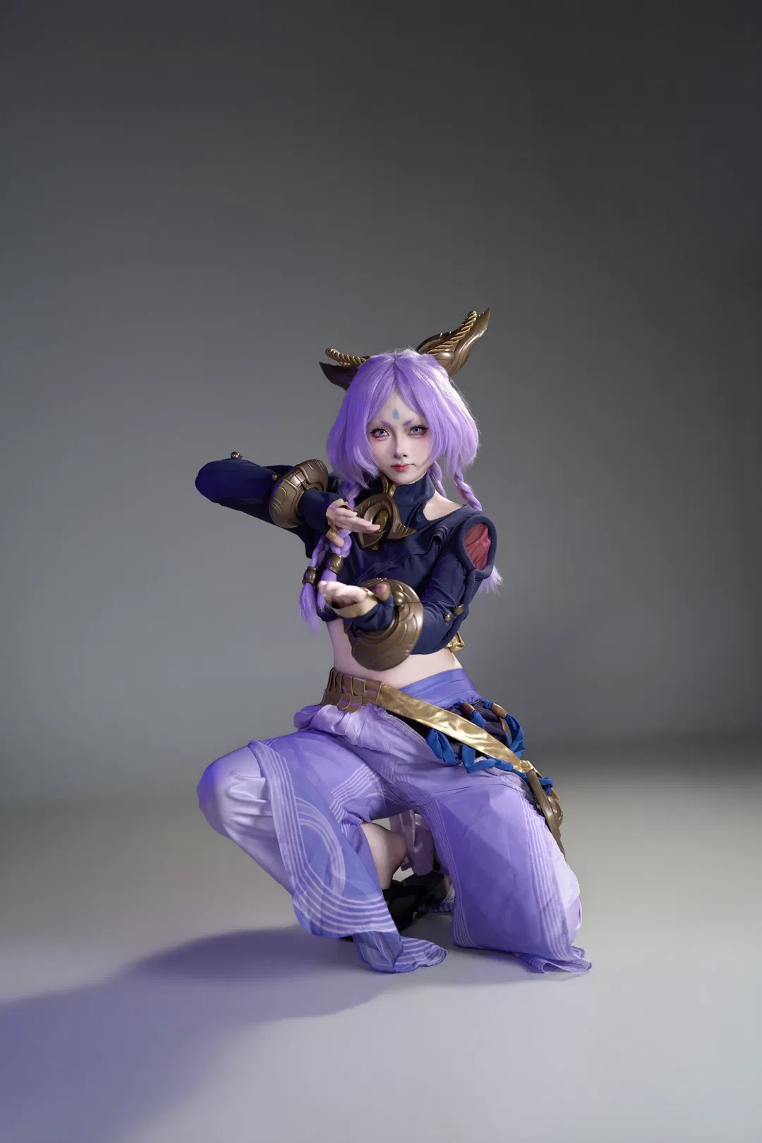 【芸阿娜cos】不会P特效，全靠肢体动作和服装细节撑起英雄联盟新英雄的排面 - 第 7 张