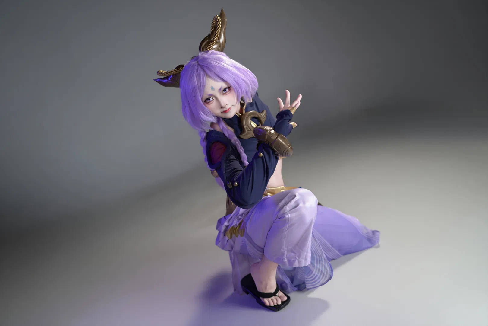 【芸阿娜cos】不会P特效，全靠肢体动作和服装细节撑起英雄联盟新英雄的排面 - 第 8 张