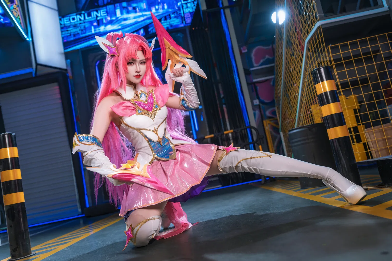 【卡莎cos】英雄联盟星之守护者第一弹，赛博朋克风棚拍记录 - 第 6 张