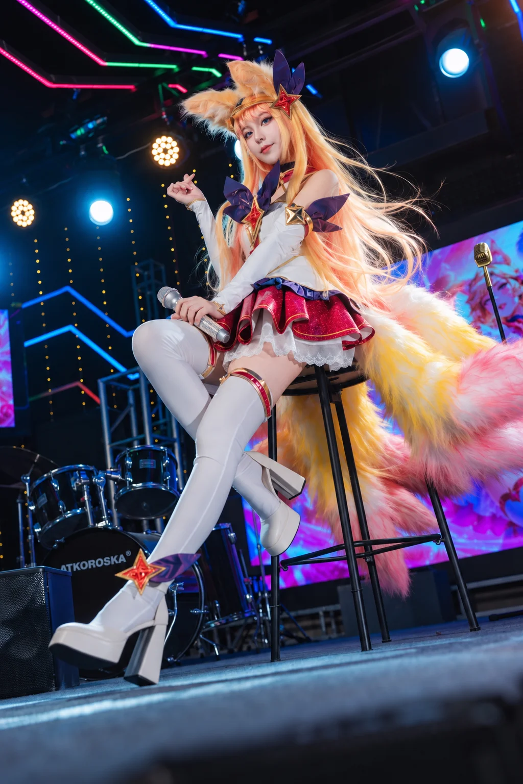 【阿狸cos】英雄联盟星之守护者偶像歌手舞台拍摄 - 第 7 张