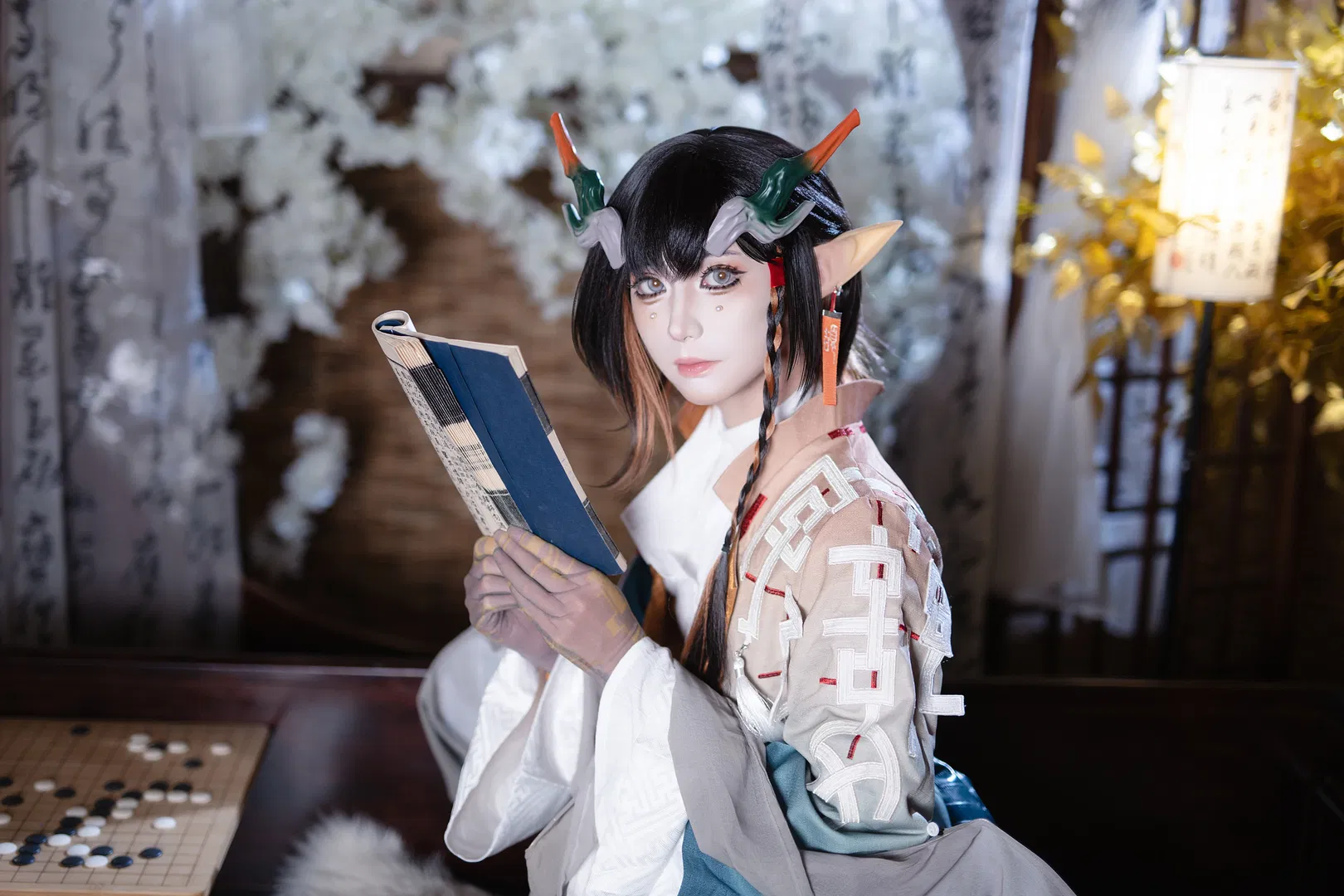 【颉cos】明日方舟岁兽之妹，书卷与棋盘间的执念 - 第 4 张