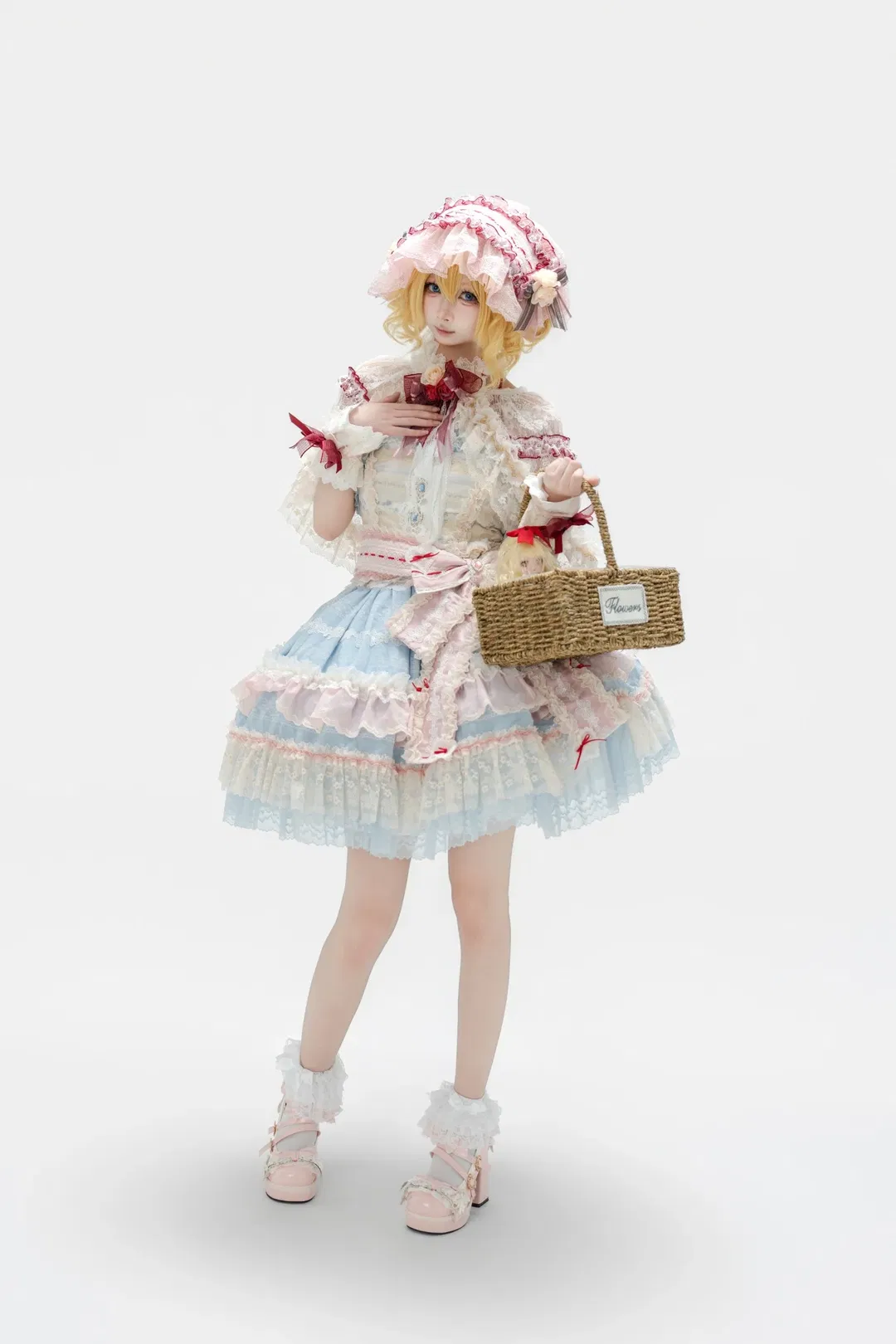 【愛麗絲瑪格特羅依德cos】東方project人偶感動作參考 - 第 10 張