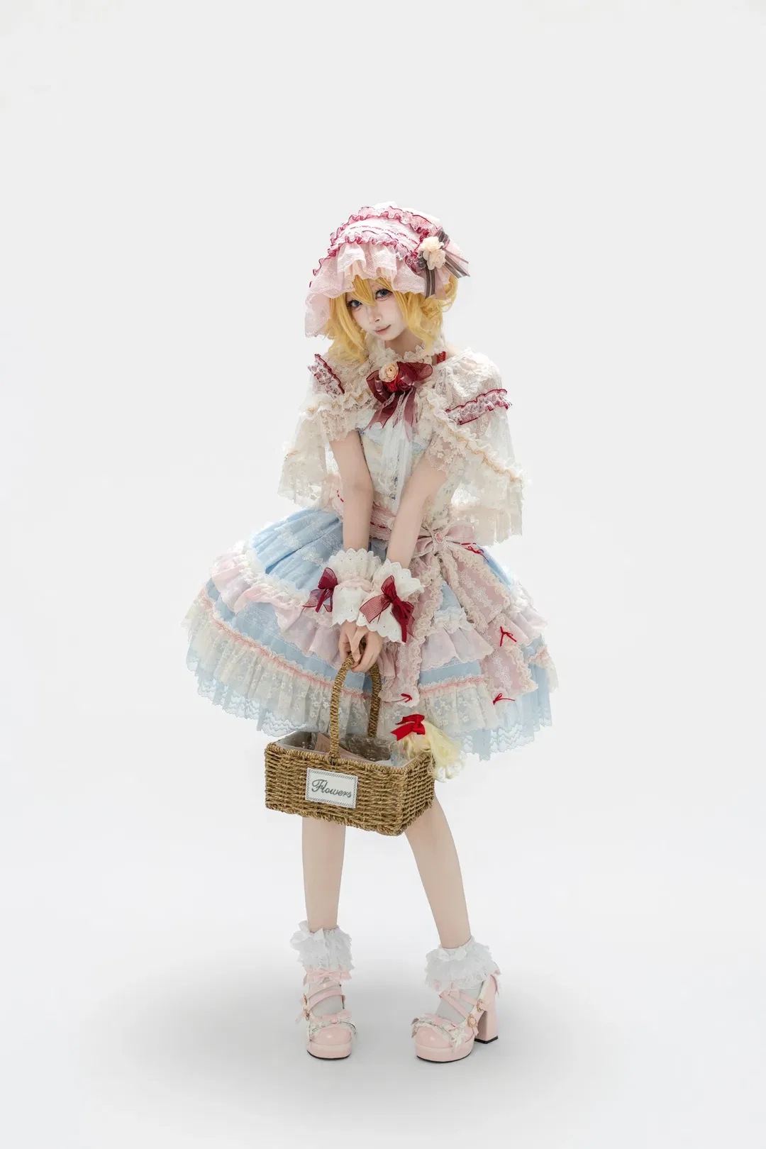 【愛麗絲瑪格特羅依德cos】東方project人偶感動作參考 - 第 16 張
