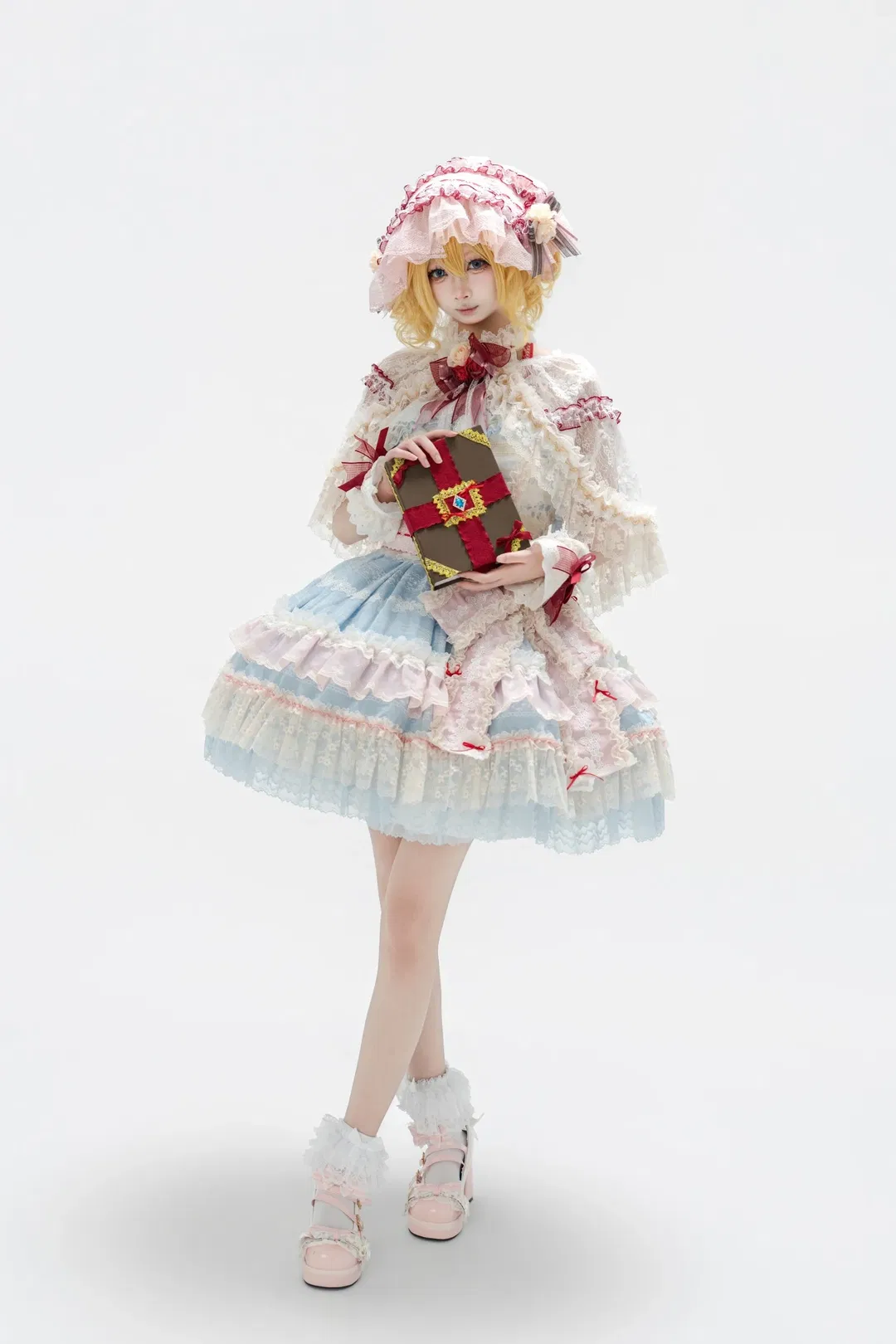 【愛麗絲瑪格特羅依德cos】東方project人偶感動作參考 - 第 8 張