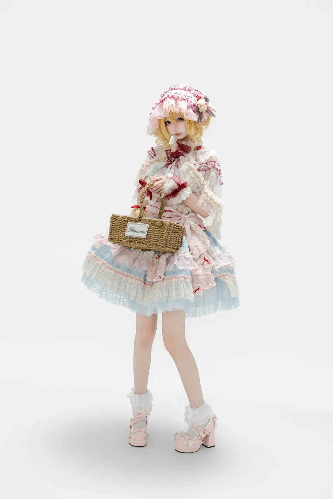 【愛麗絲瑪格特羅依德cos】東方project人偶感動作參考 - 第 9 張