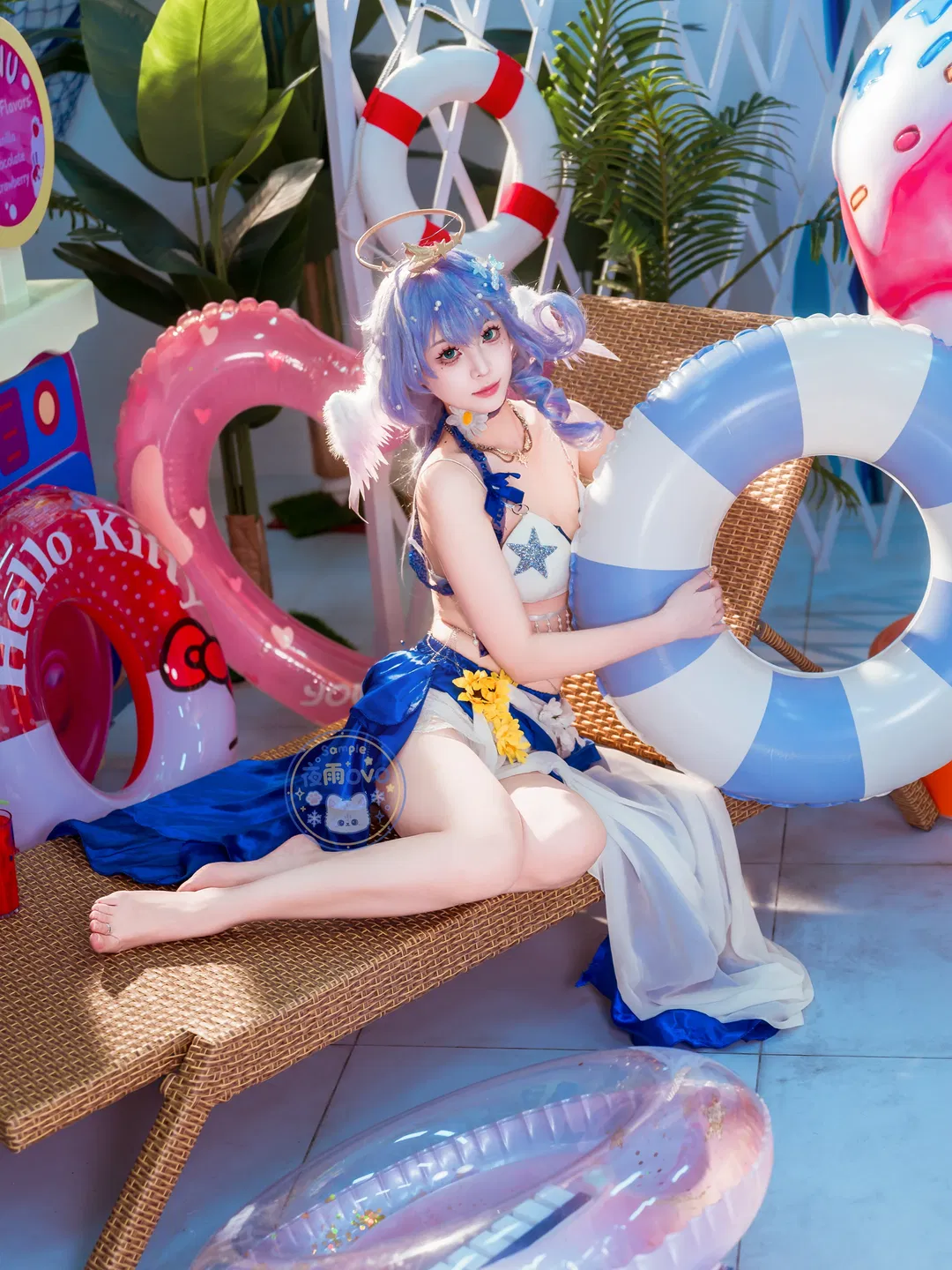 【知更鸟cos】崩坏星穹铁道夏日晴歌，蓝白泳装与热带甜品的碰撞 - 第 4 张