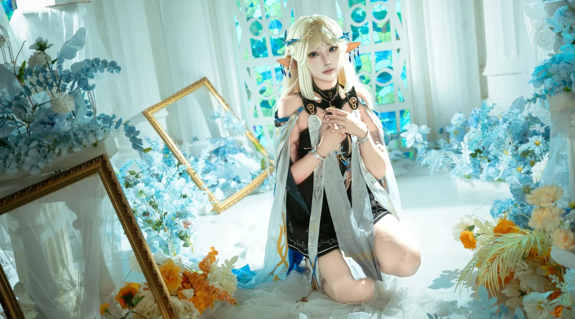 【卡提希娅cos】鸣潮光影下的精灵少女正片 - 第 4 张