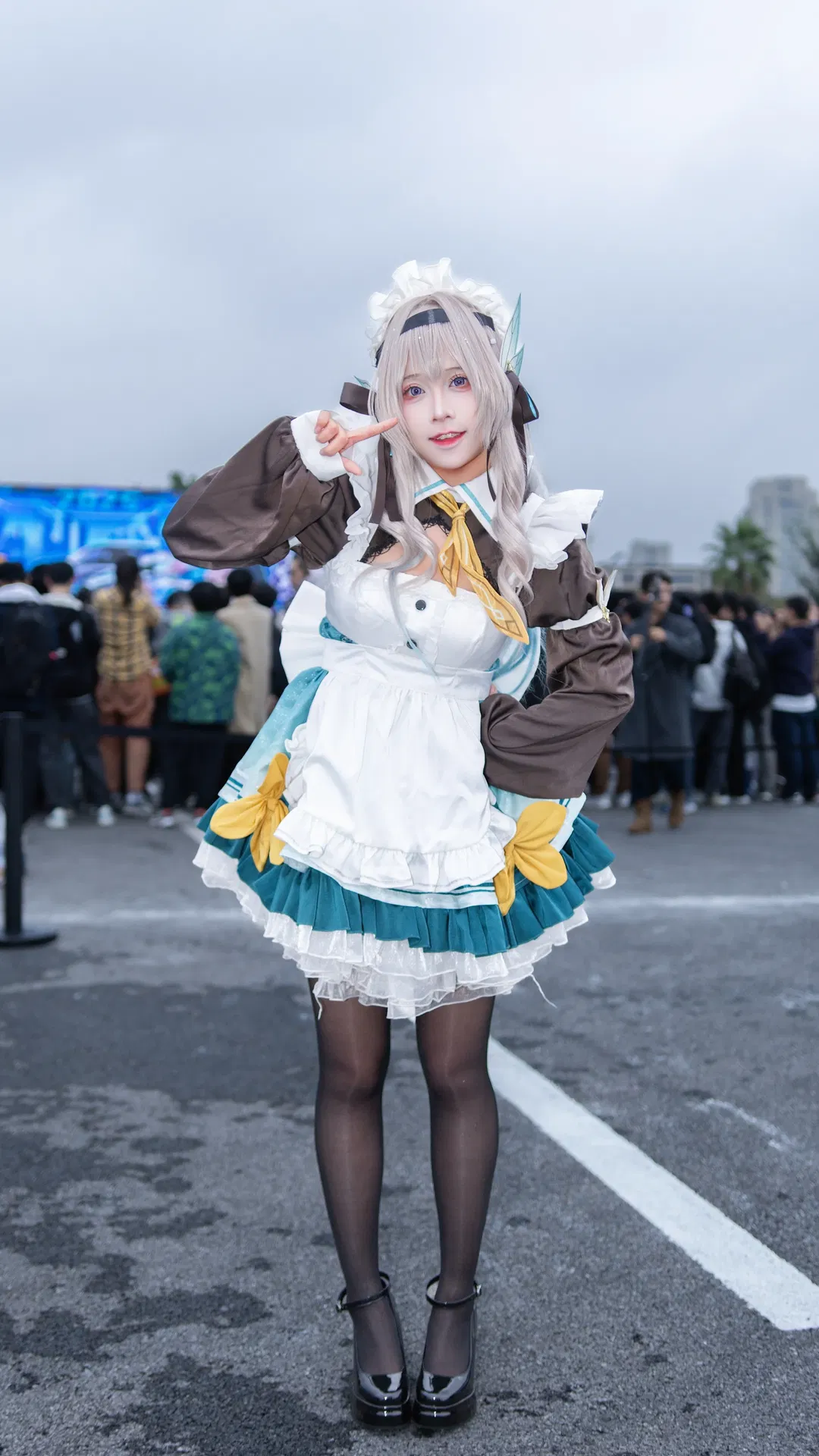 【流萤cos】崩坏星穹铁道同人女仆装，点燃星海 - 第 1 张