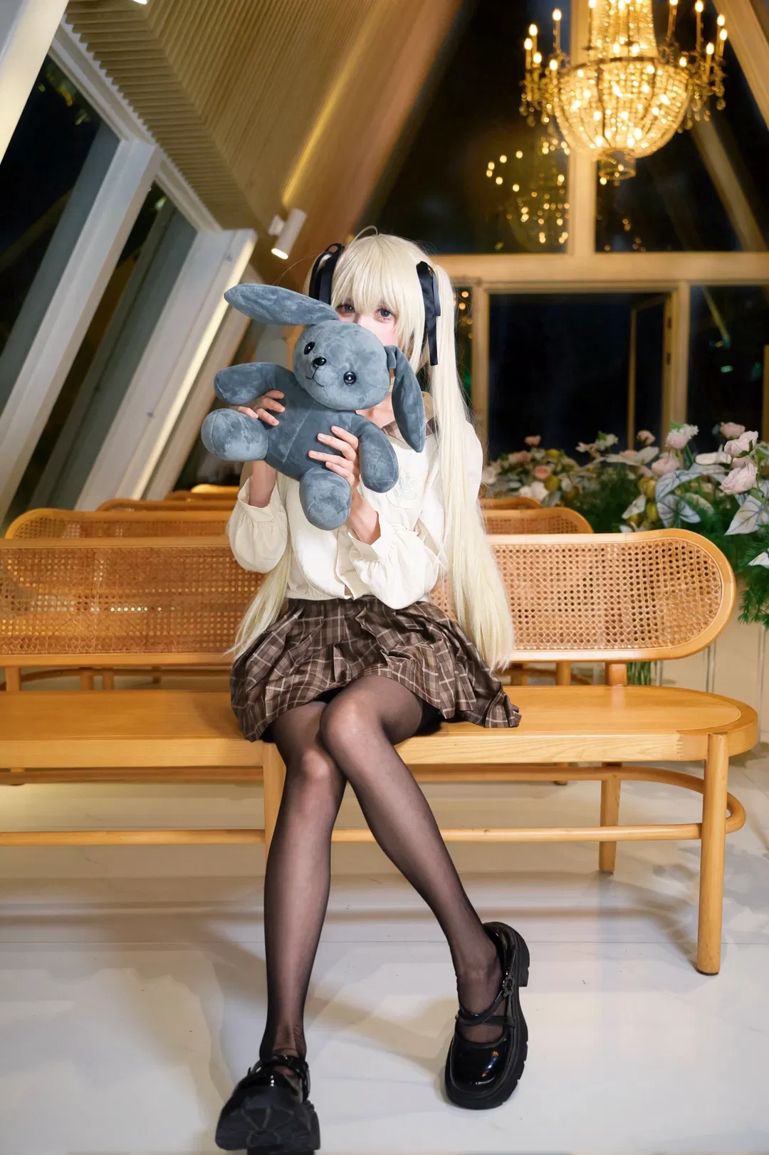 【穹妹cos】白毛双马尾与黑丝的秋日限定 - 第 4 张