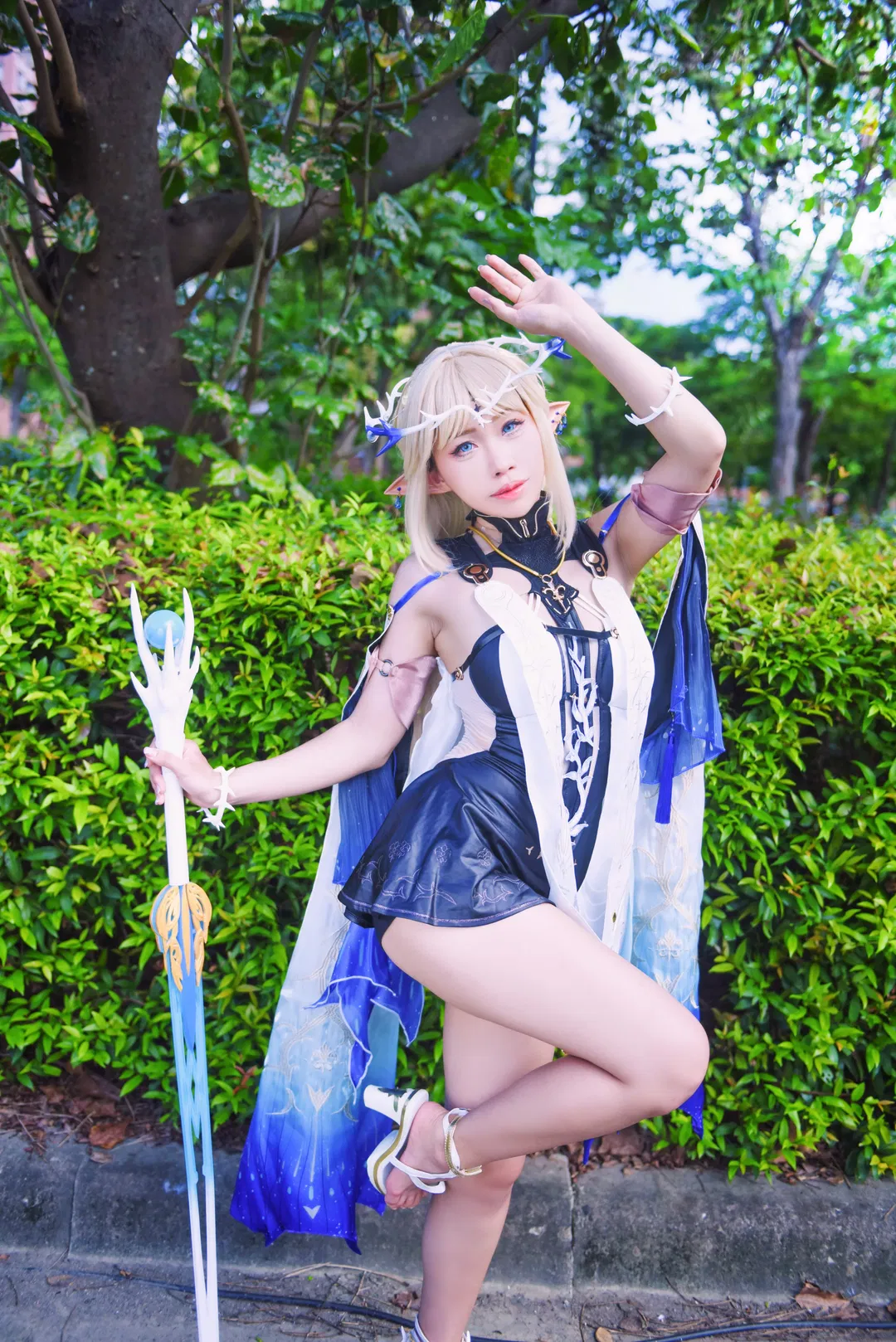 【卡提希婭cos】既是溫柔聖女也是最強騎士 - 第 16 張