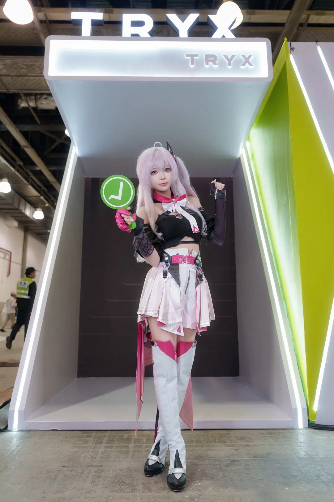 【香奈美cos】在卡拉彼丘展台上的电竞风体验 - 第 3 张